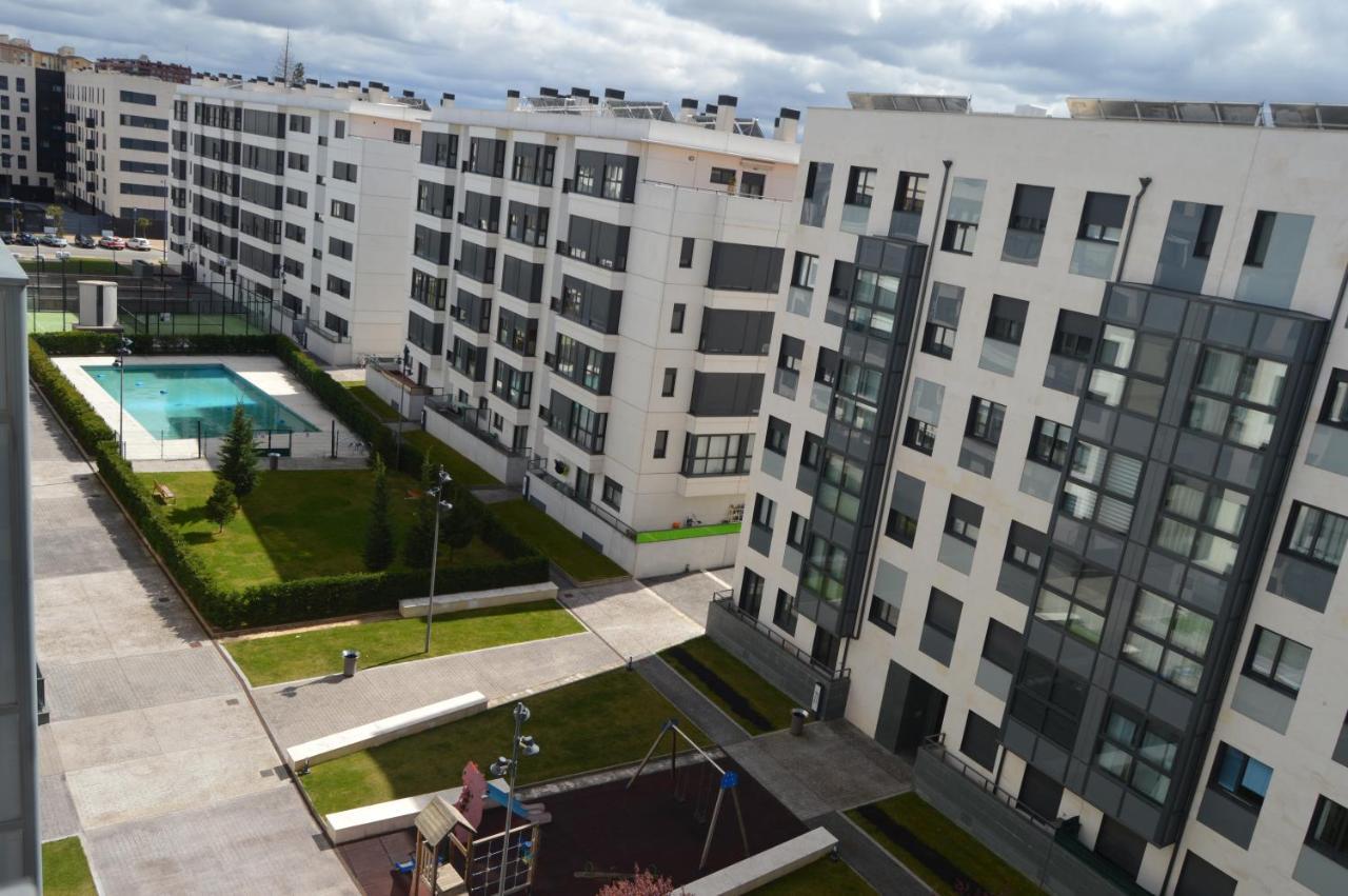 Atico De Lujo En El Centro De Burgos Apartment Exterior photo